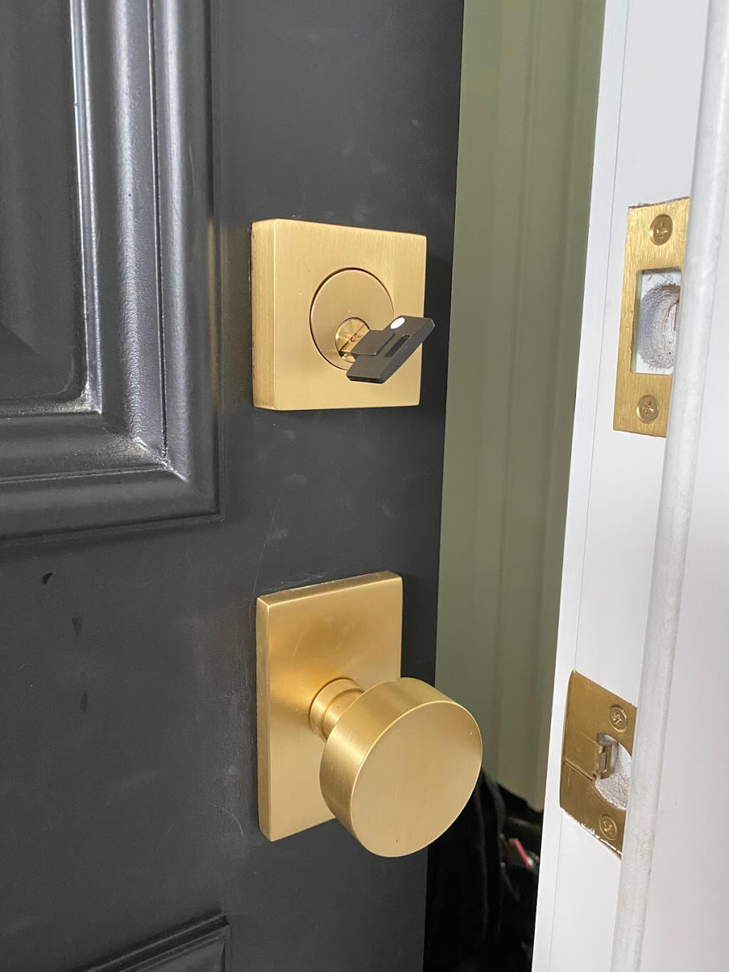 Lock Repair & Residential Locksmith